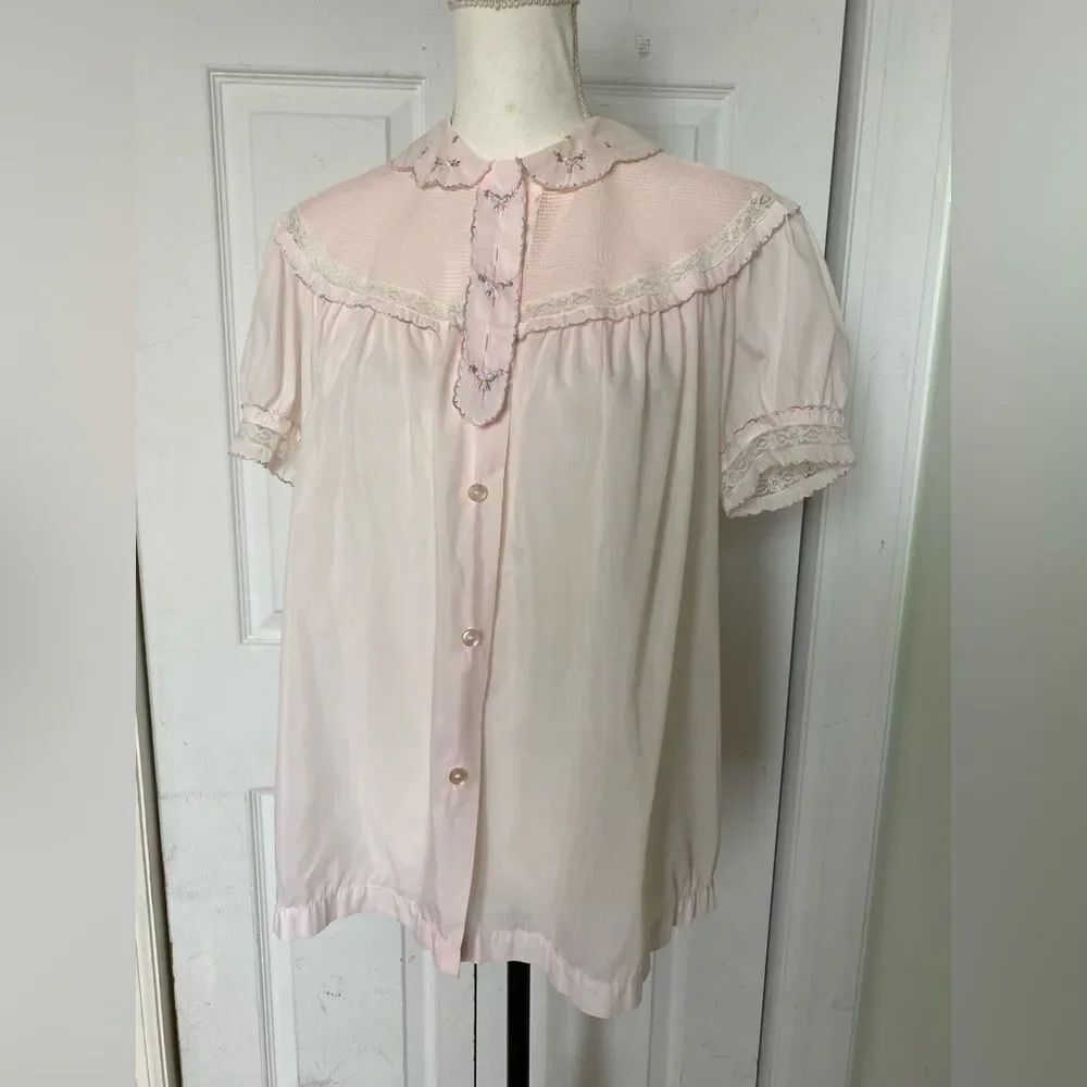1960s/ 50s Baby Pink Cottagecore Barbiecore Peter Pan Collar Blouse